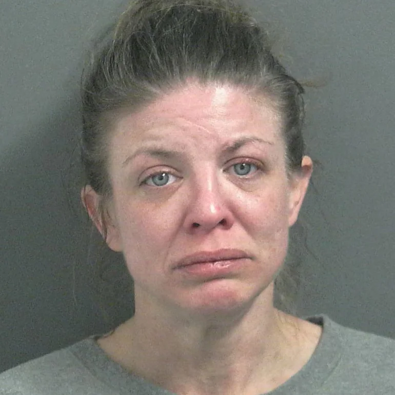 Woman driver with a flat tire tried to flee from a Bloomfield police officer