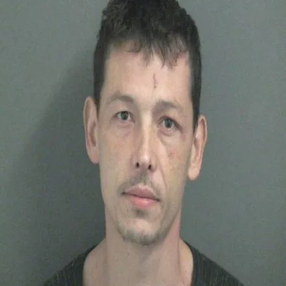 Suspect accused of slamming his own head through window of patrol car