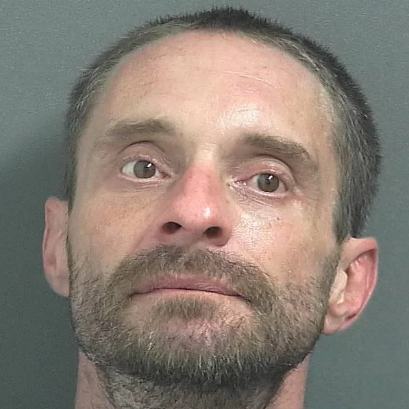 Sexual offender in custody on two warrants