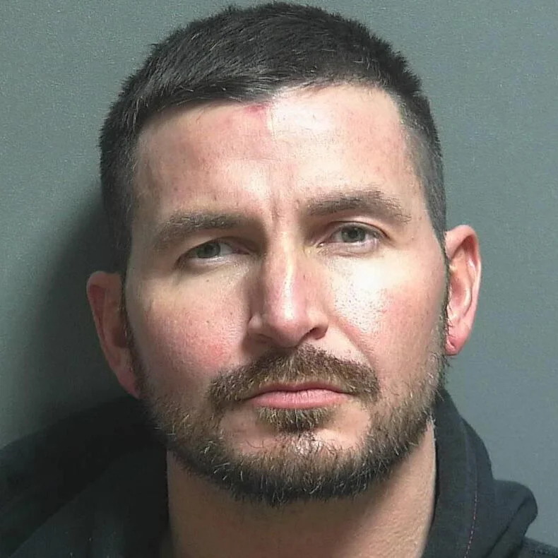 Lyons man accused of taking keys and wallet from a parked car