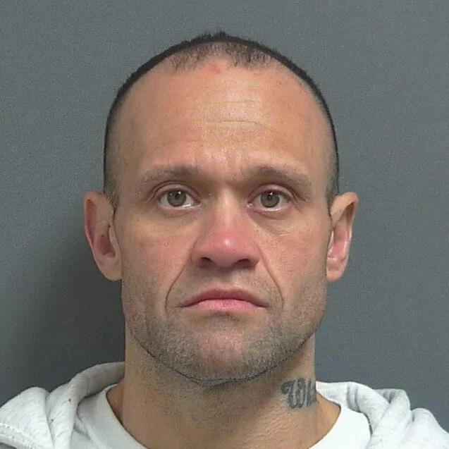 Shoplifting suspect said he was out of a job and trying to make ends meet