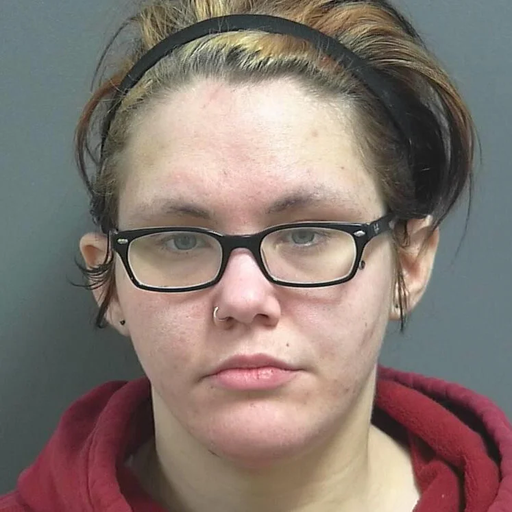 Woman accused of auto theft