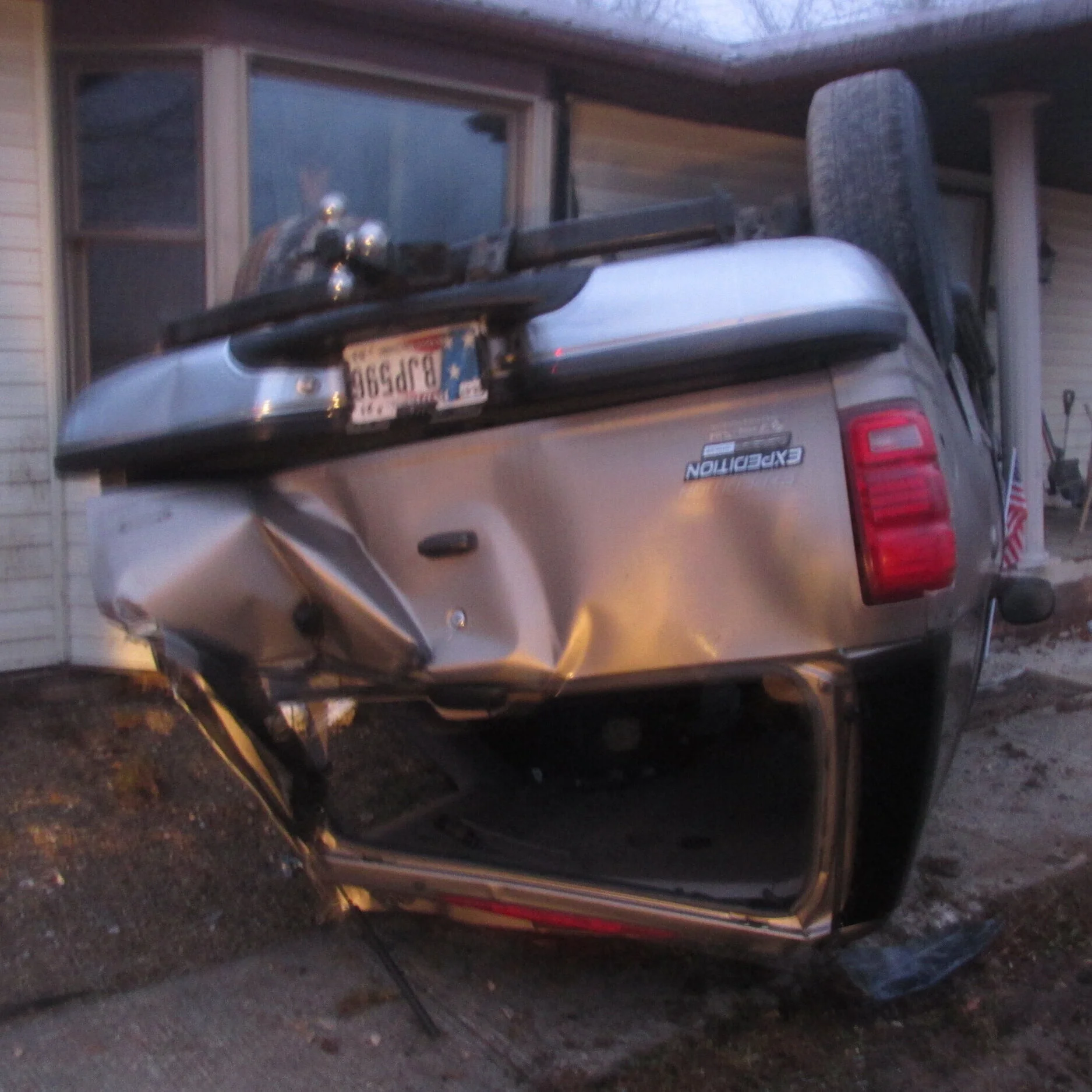 Two teens injured in Wednesday morning crash 