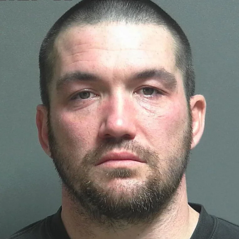 Linton man accused of felony domestic battery after incidents in Lyons