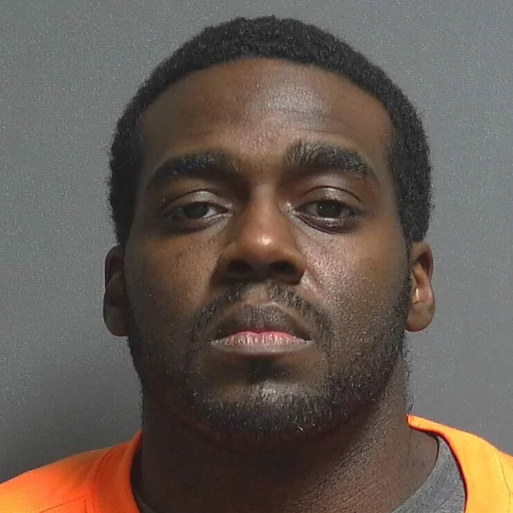 Indianapolis man arrested on drug charges 