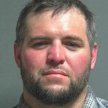 Linton man accused of stealing wire from Jasonville rail yard