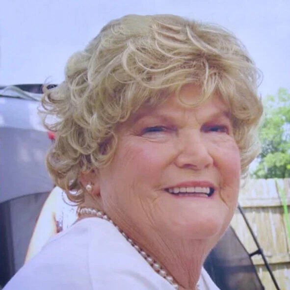 Laura Carolyn (Polston) Capshaw