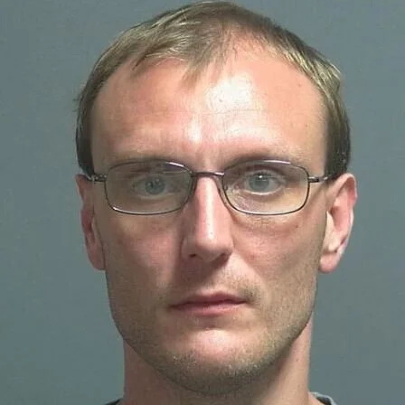 Jasonville man arrested on a warrant for resisting law enforcement