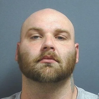 Solsberry man arrested on three warrants in domestic cases