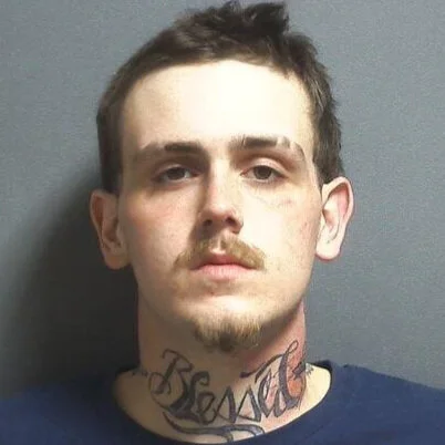 Driver arrested for cocaine after crashing his vehicle into a tree