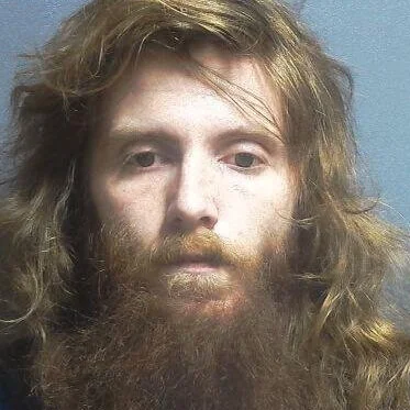 WPD investigation into thefts leads to arrest warrants for Worthington couple