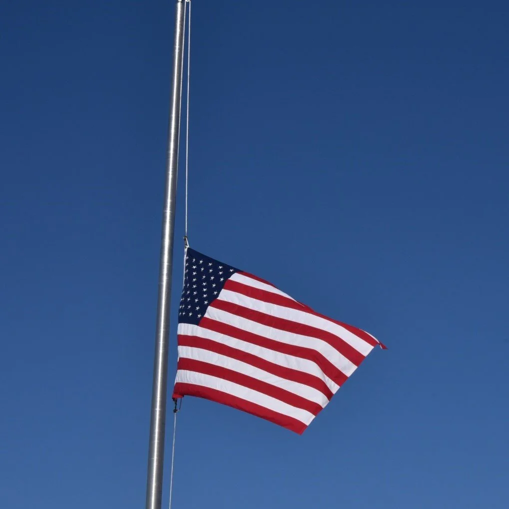 Governor directs flags to full staff