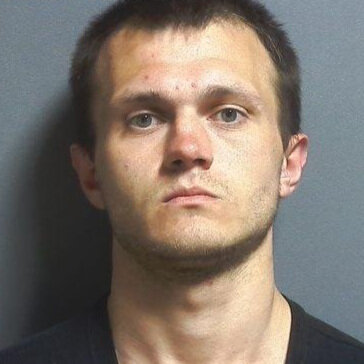 Suspicious person talking nonsense arrested with stolen gun