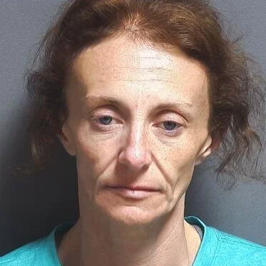 Woman who called police ended up in jail