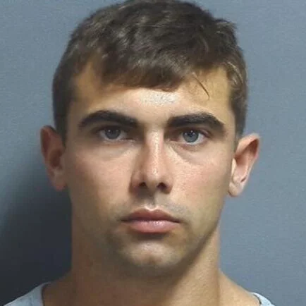 Worthington driver who crashed into a tree admits to OVWI