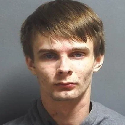 Linton man arrested for carrying a loaded gun without a license