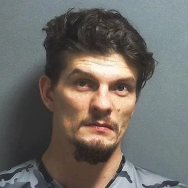 Linton man arrested, accused of battery in a Bloomfield workplace