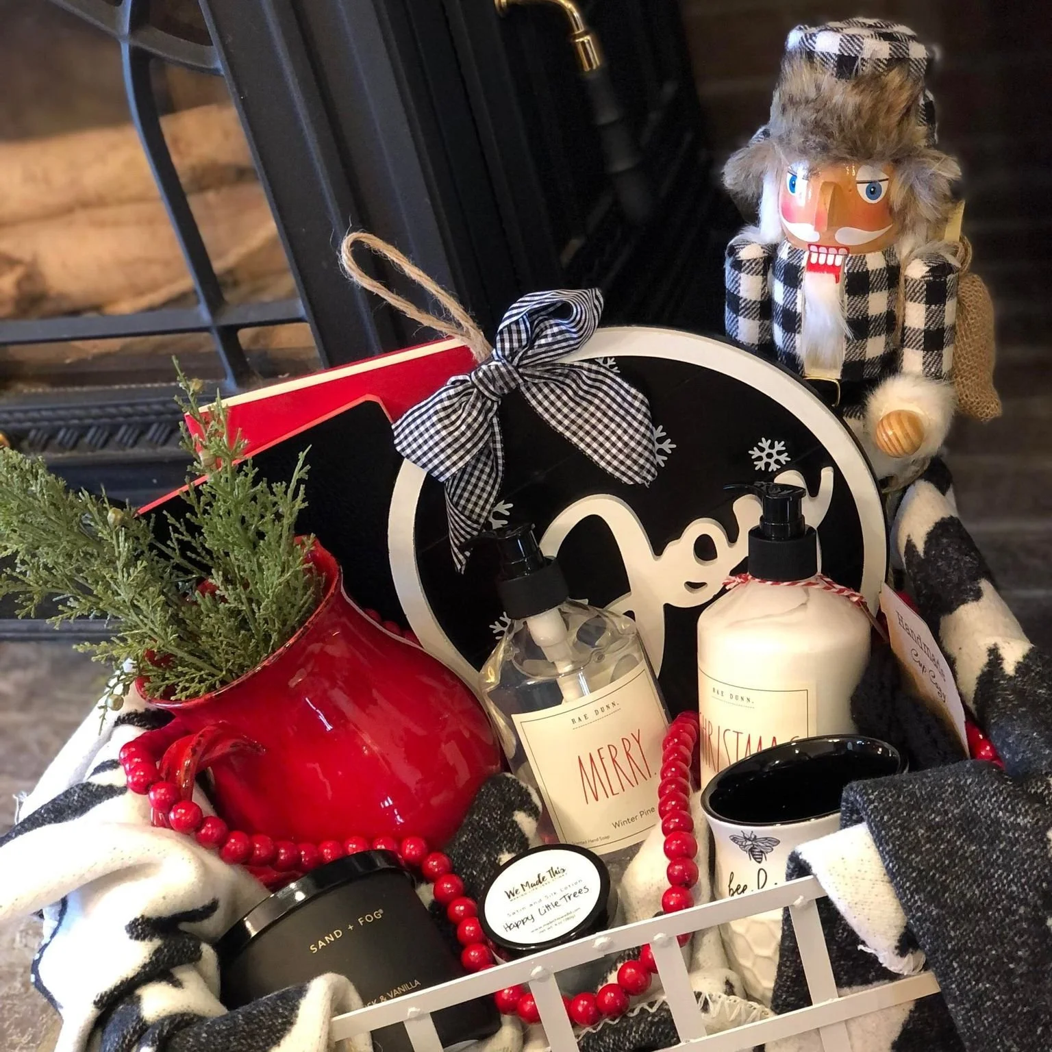 Christmas Open House at the Courthouse on Friday features Silent Auction, to benefit CASA