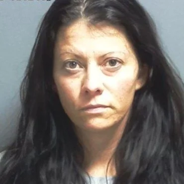 Switz City woman accused of a battery in the presence of her own child
