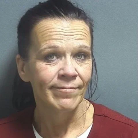 Worthington driver arrested after crossing the center line