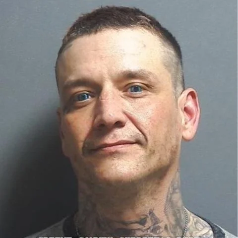 Their story didn't work: Linton man and Jasonville woman arrested 