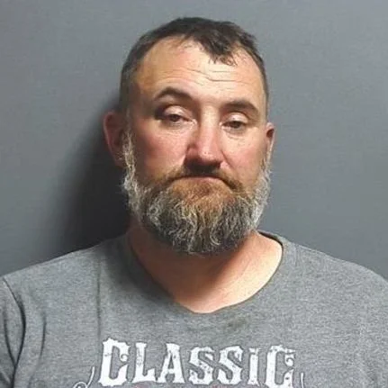 Unruly behavior while violating a protective order sends Linton man to jail