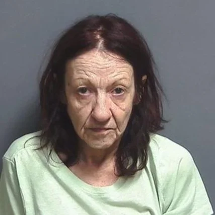 Suspicious woman arrested on drug charges