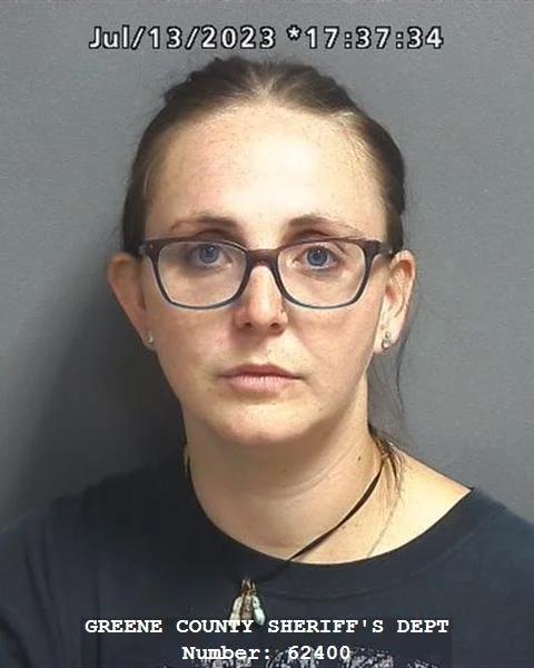 Solsberry woman arrested after children found walking unaccompanied on side of the road