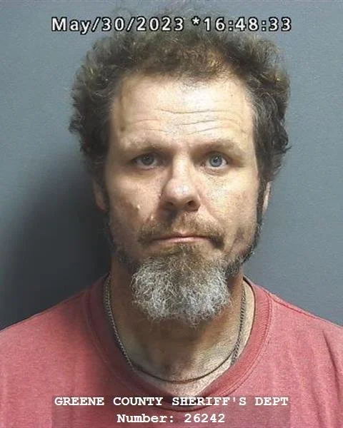 Jasonville man arrested after trespassing