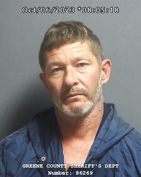 Terre Haute man arrested after accident in Bloomfield