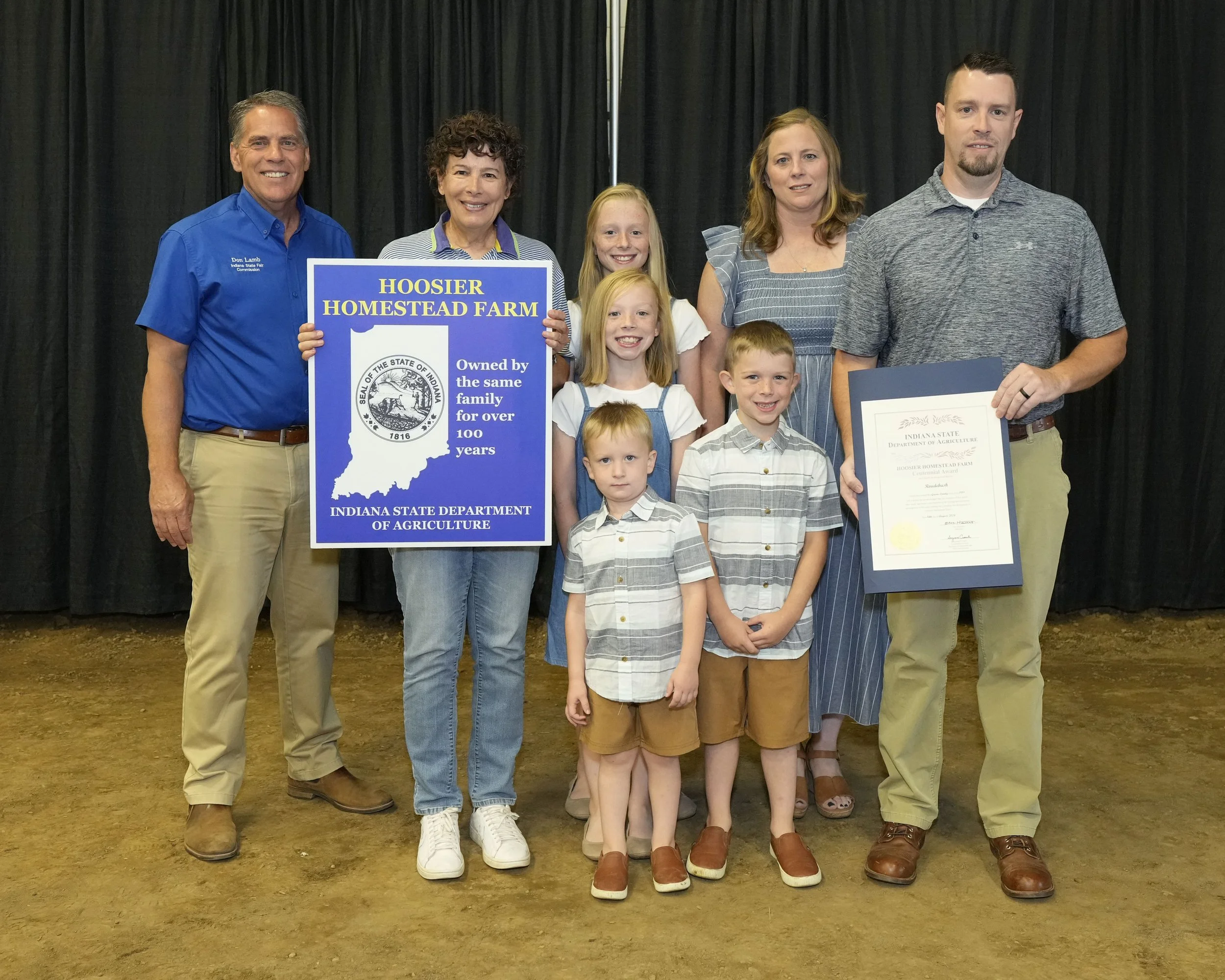 State presents Greene County farm with Hoosier Homestead award