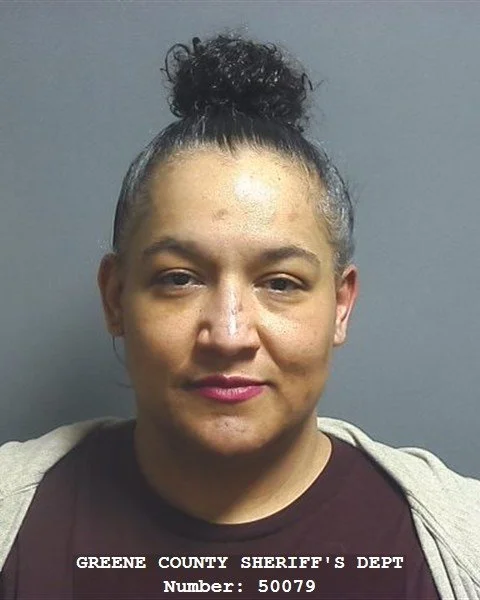 Solsberry woman jailed for failing to send child to school, missing court date