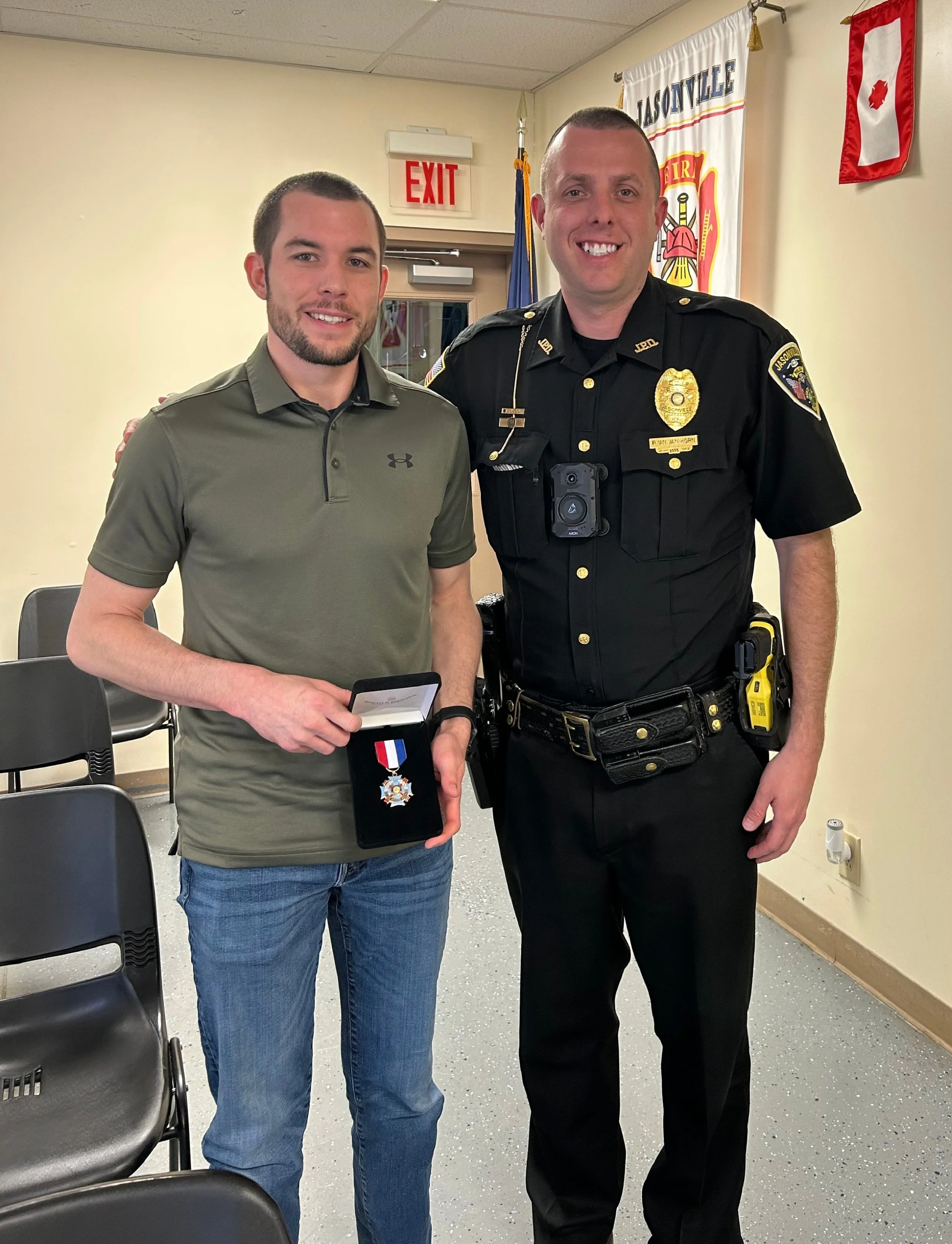 Jasonville officer honored for heroic ice rescue