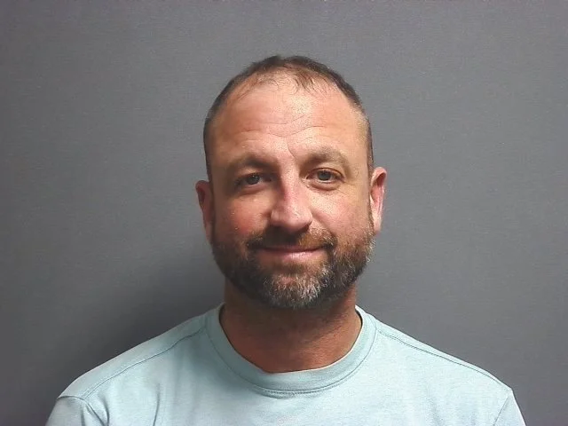 Lyons man arrested for domestic battery