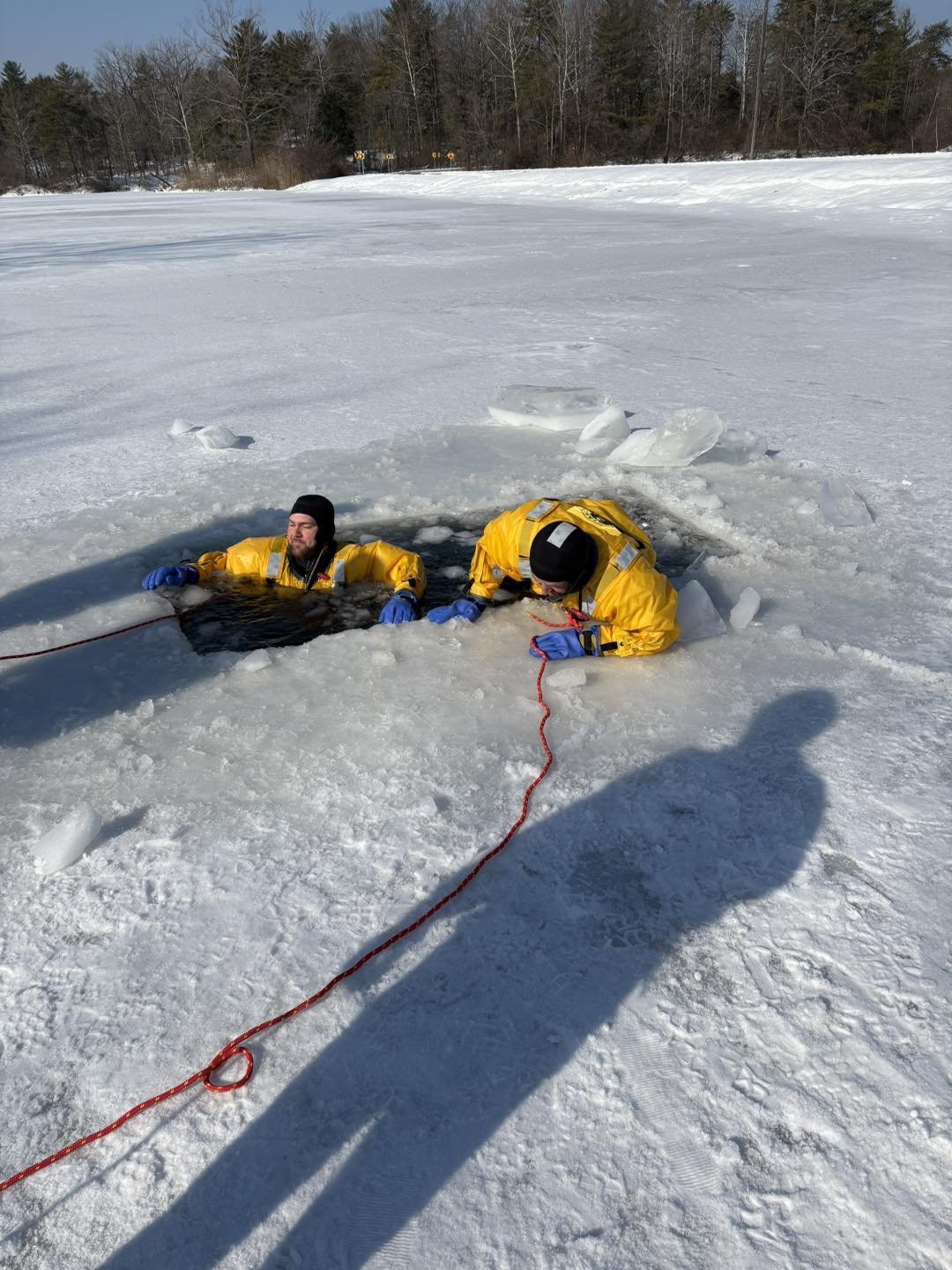 Linton Fire Department Trains with new ice rescue equip,emt