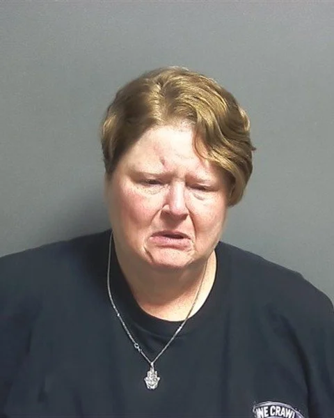 Linton woman arrested on OWI charge after late-night traffic stop