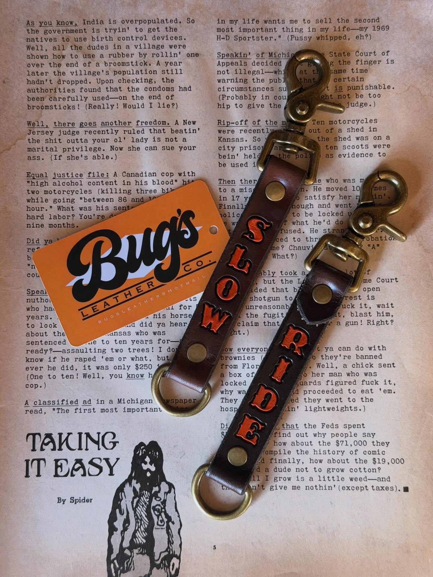 Few pieces from my man @bugs_leather are gonna be up in the booth only @seahivestation this morning. Swing through and swoop!