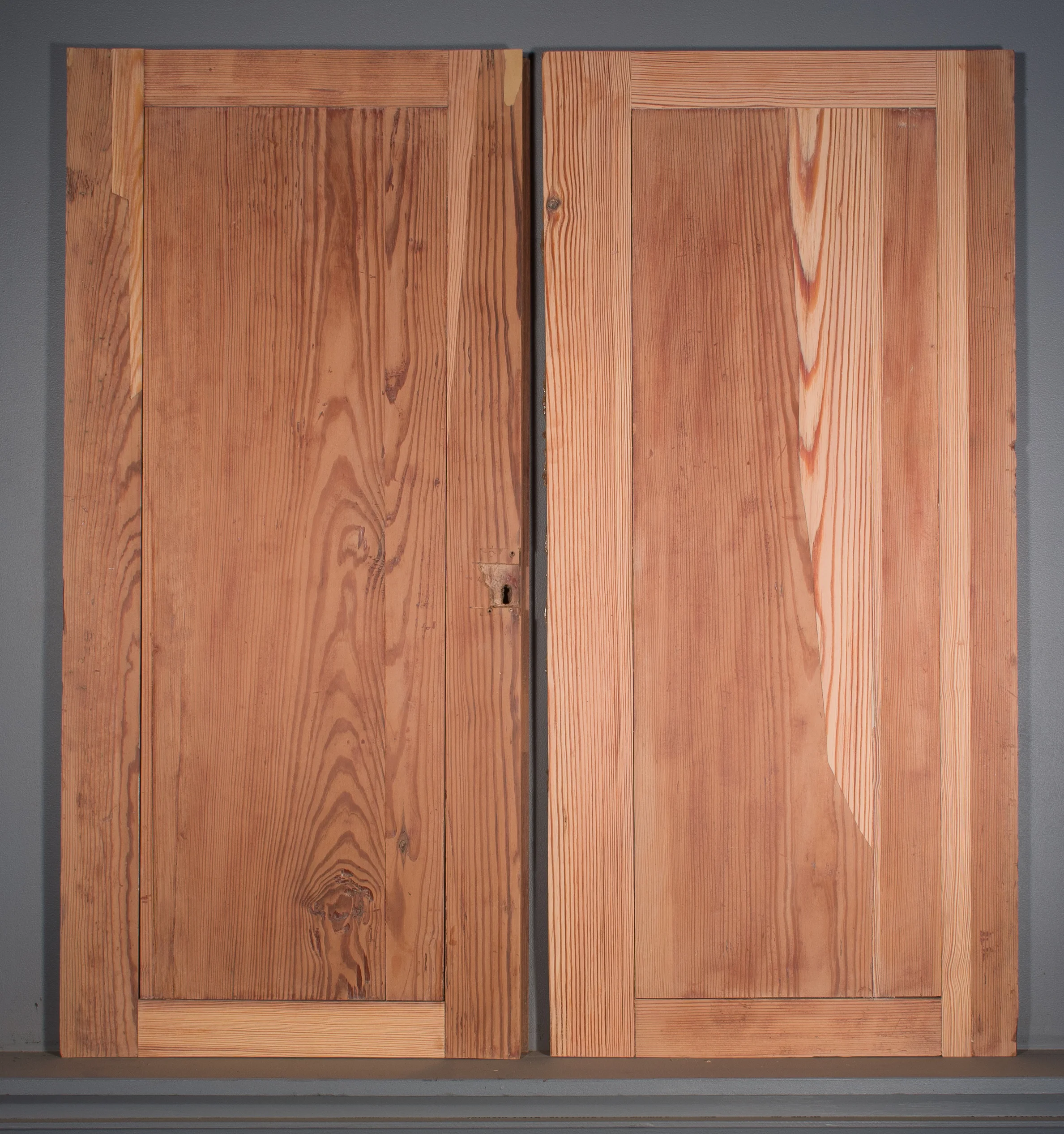 Long leaf pine restorations visible on verso of doors.