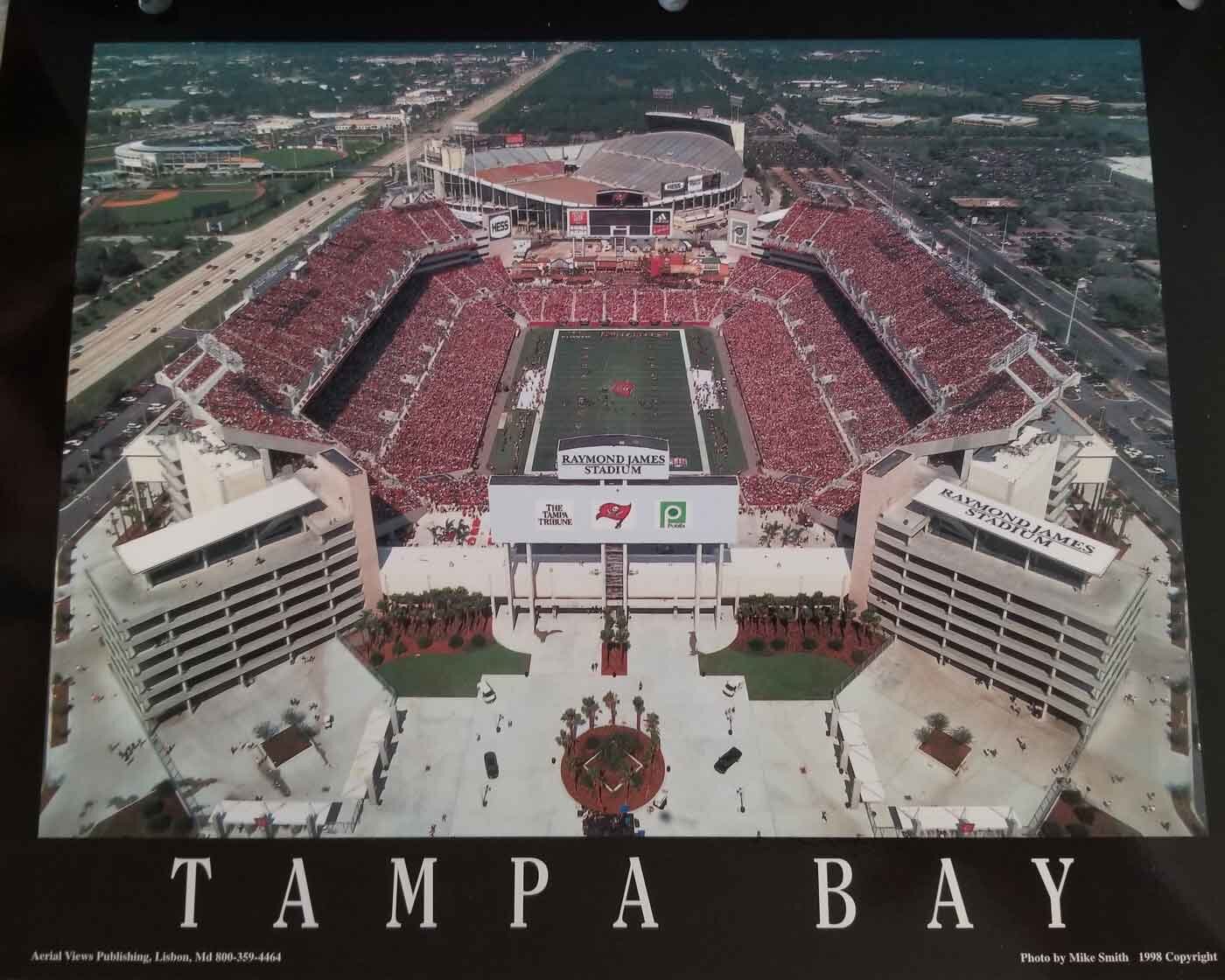 32 NFL Tampa-Bay-Buccaneers.jpg