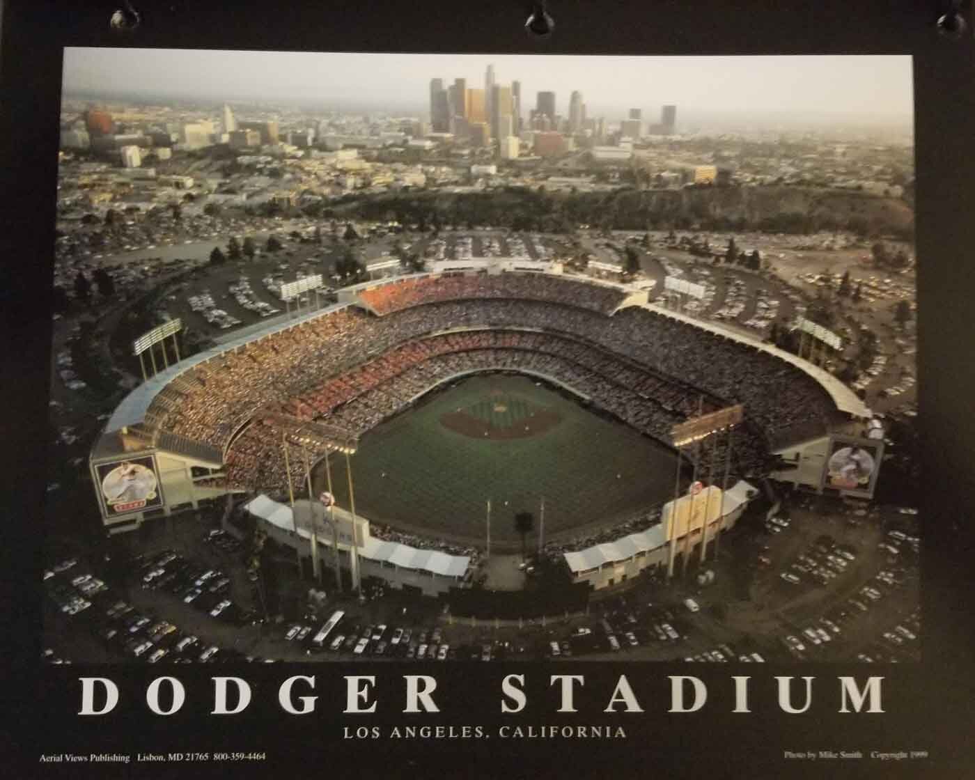 MLB 13 LA-Dodgers-Stadium.jpg