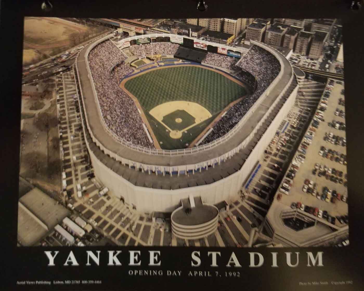 MLB 19 NY-Yankee-Stadium-old.jpg