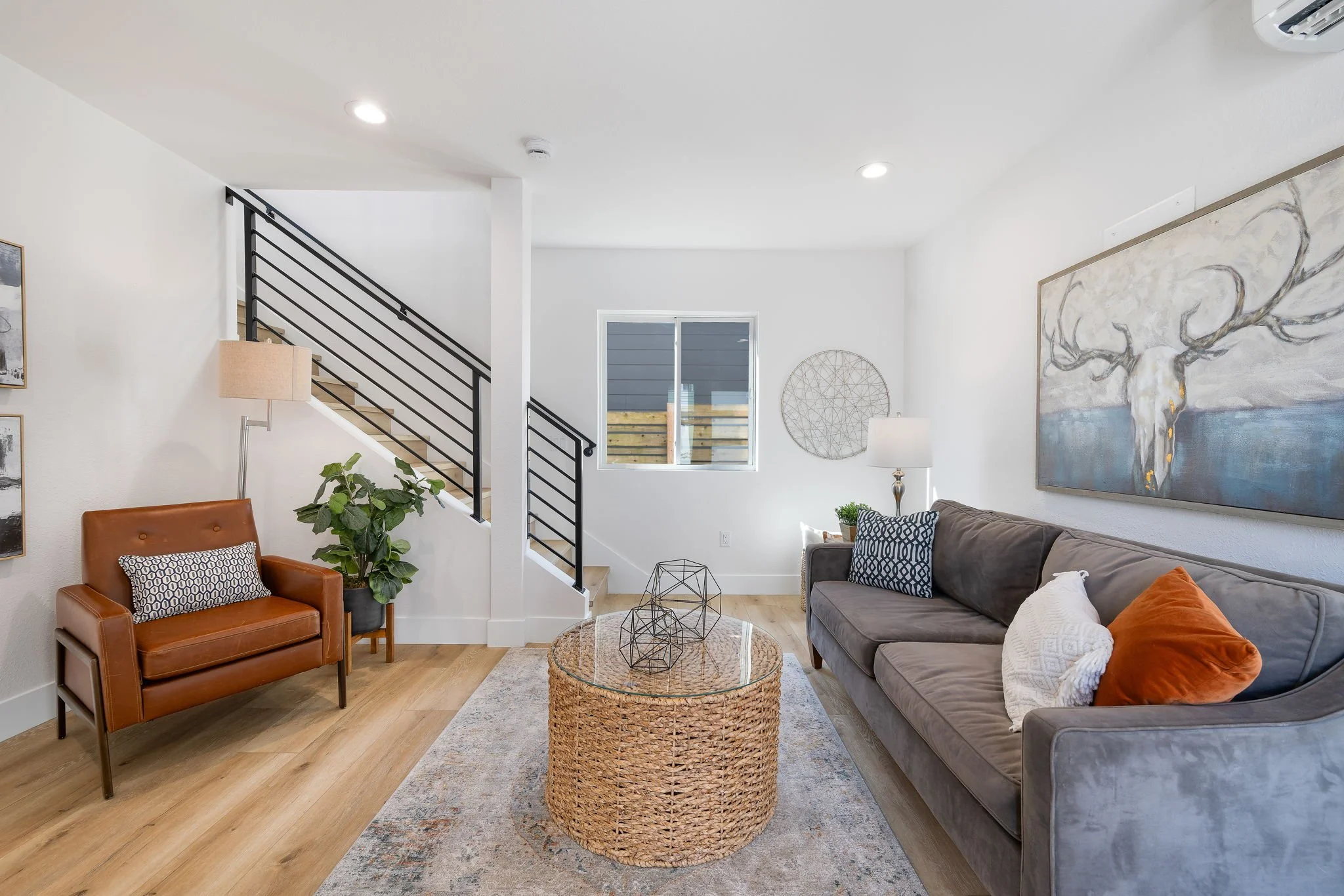 3852 35th Ave SW_0007.jpg