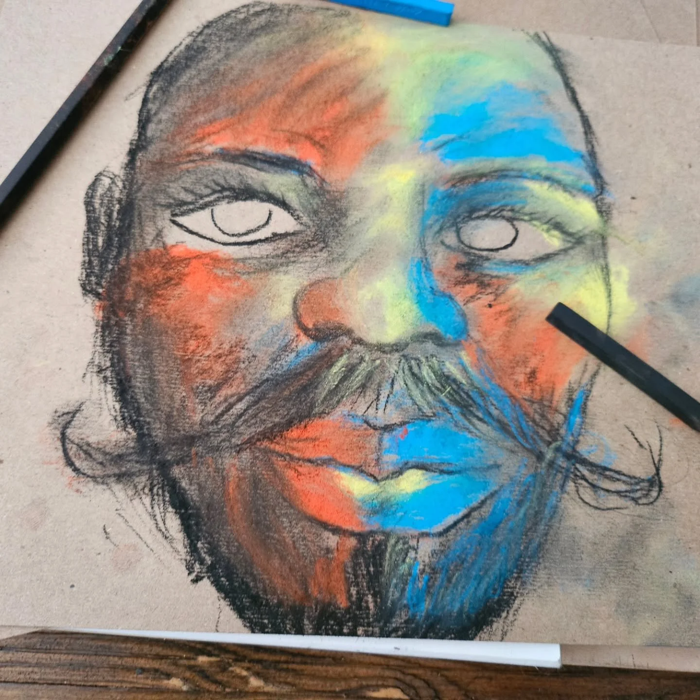 Finally making art again.
Haven't used #ConteCrayon in about 16 years, and my two biggest weaknesses back then were color use,  and lips.  Overall, pretty happy with how this came out. 

I forget sometimes to document my process for this thing,  so d