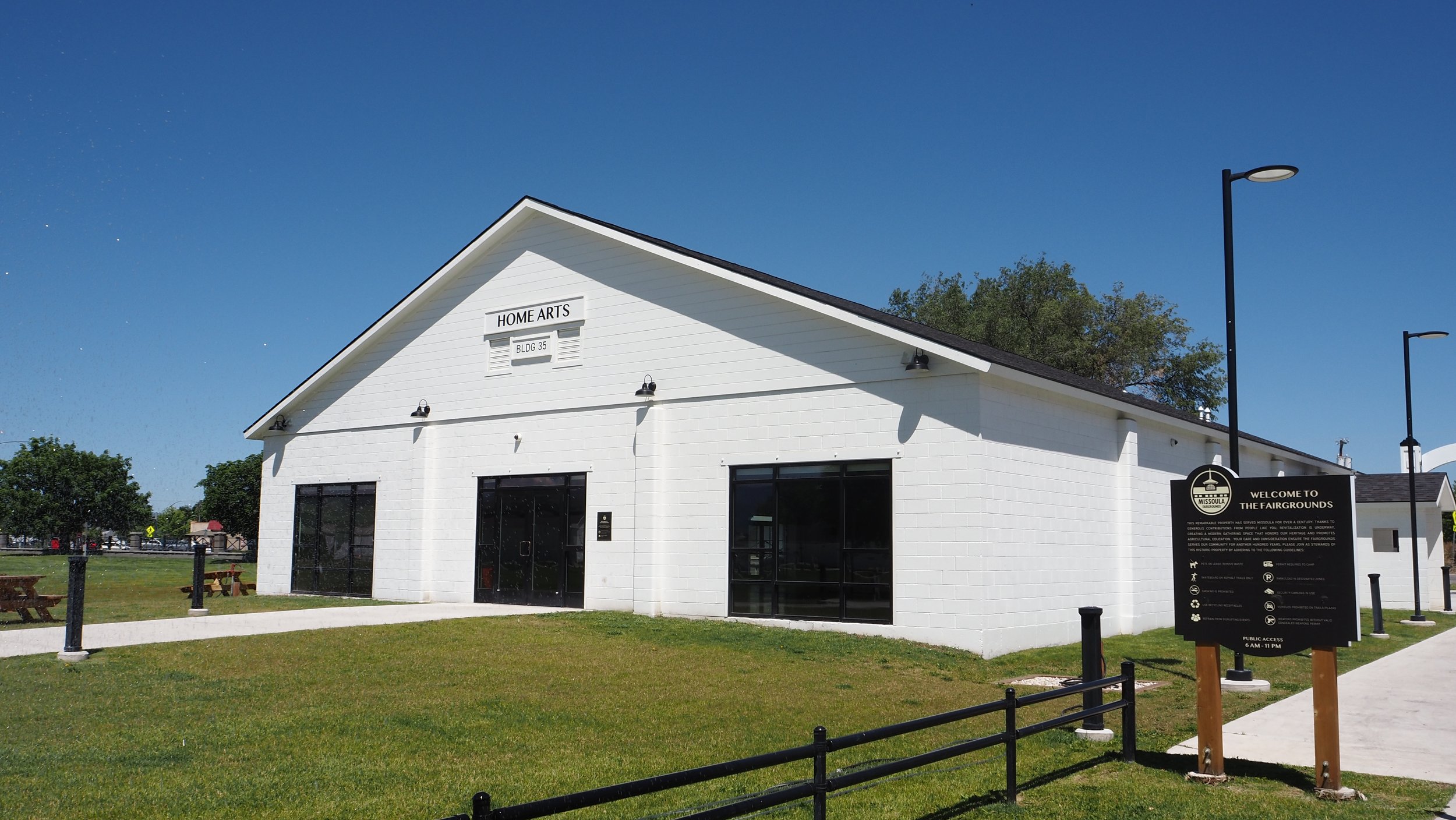 Home Arts Building (35)