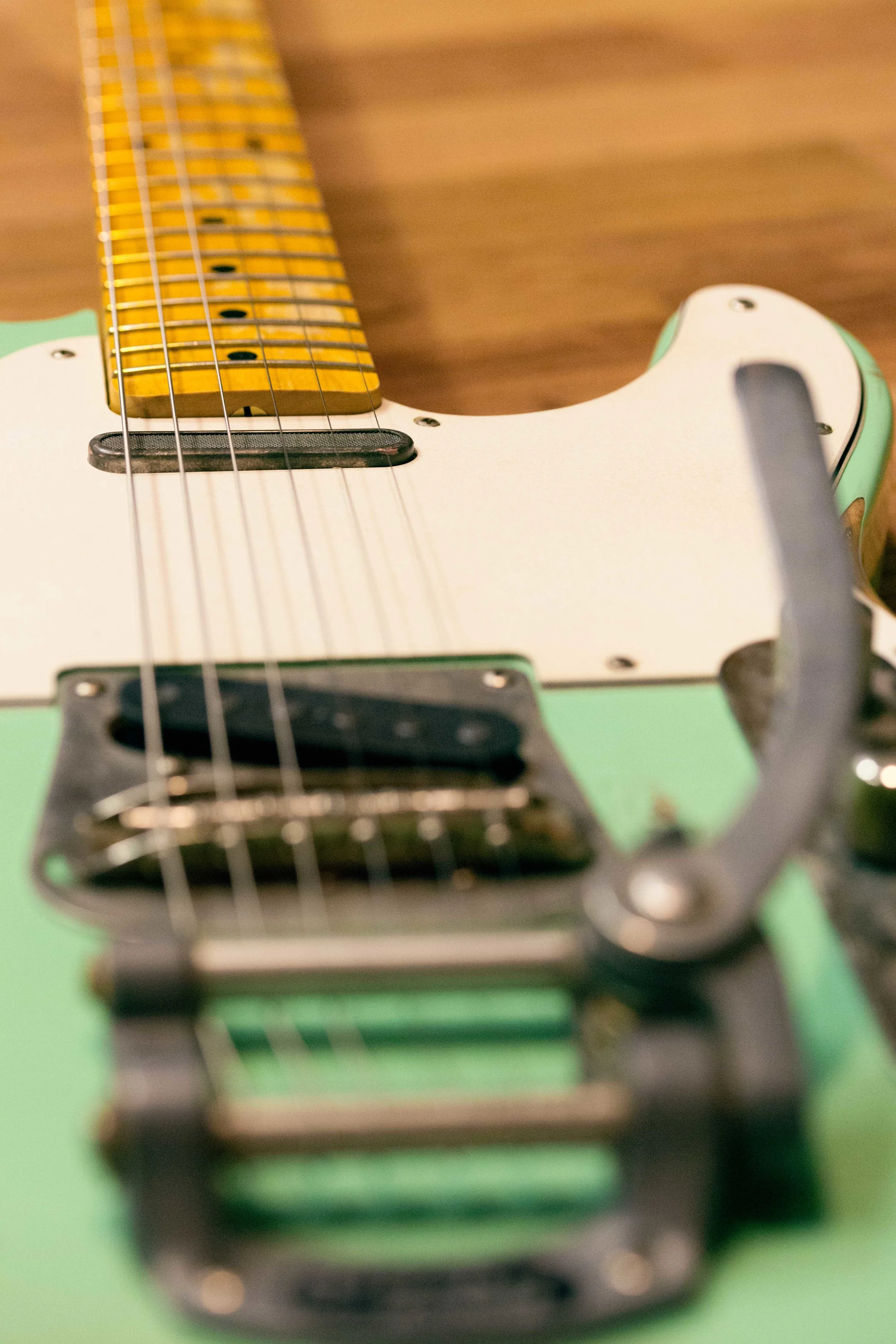 LAMBERTONES_theBLONDIERelicilverFoil_8.jpg