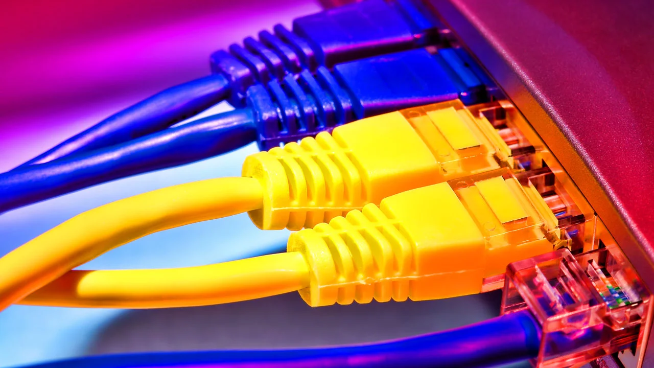 Broadband-internet-computer.jpg