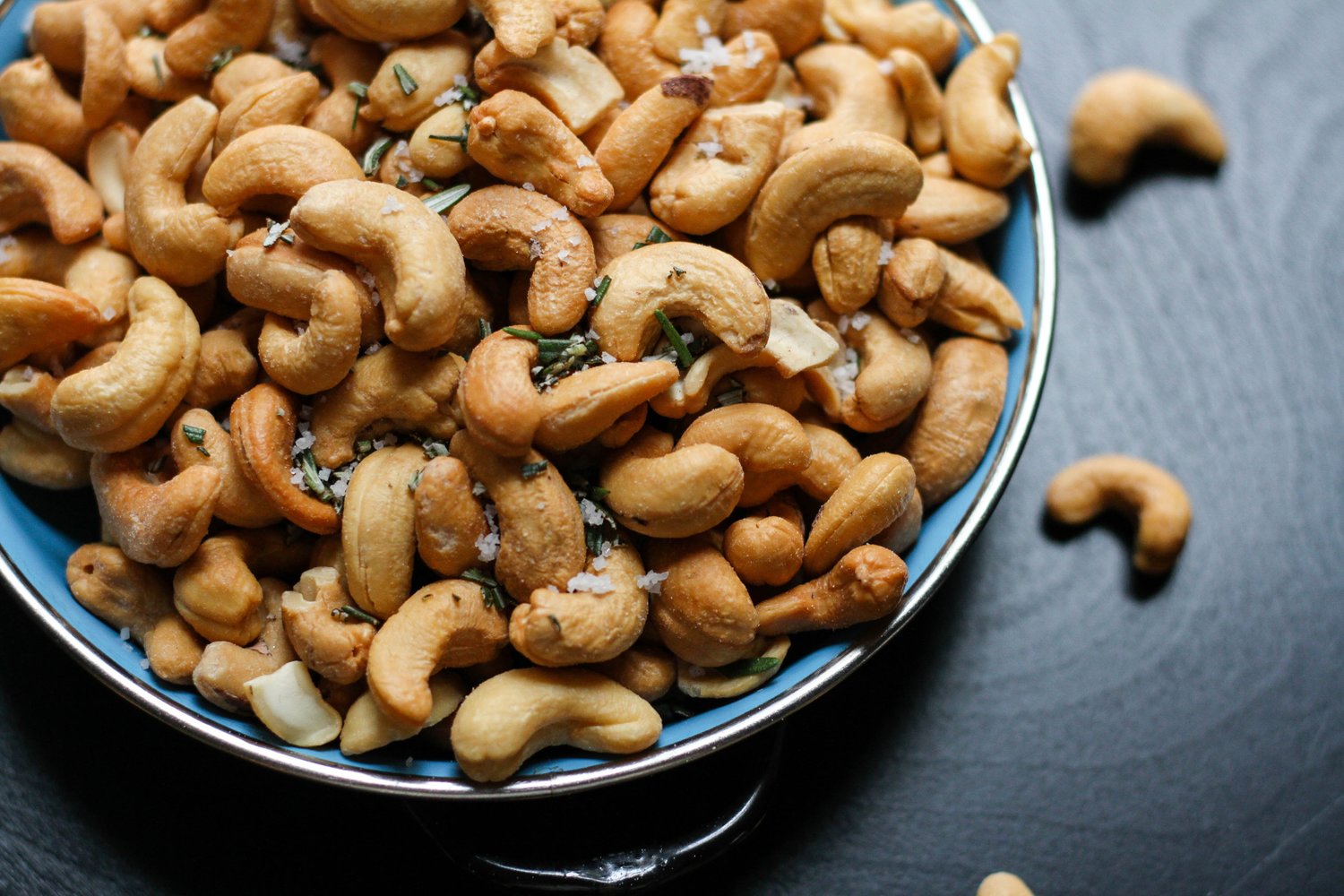 Mustard Roasted Cashews 