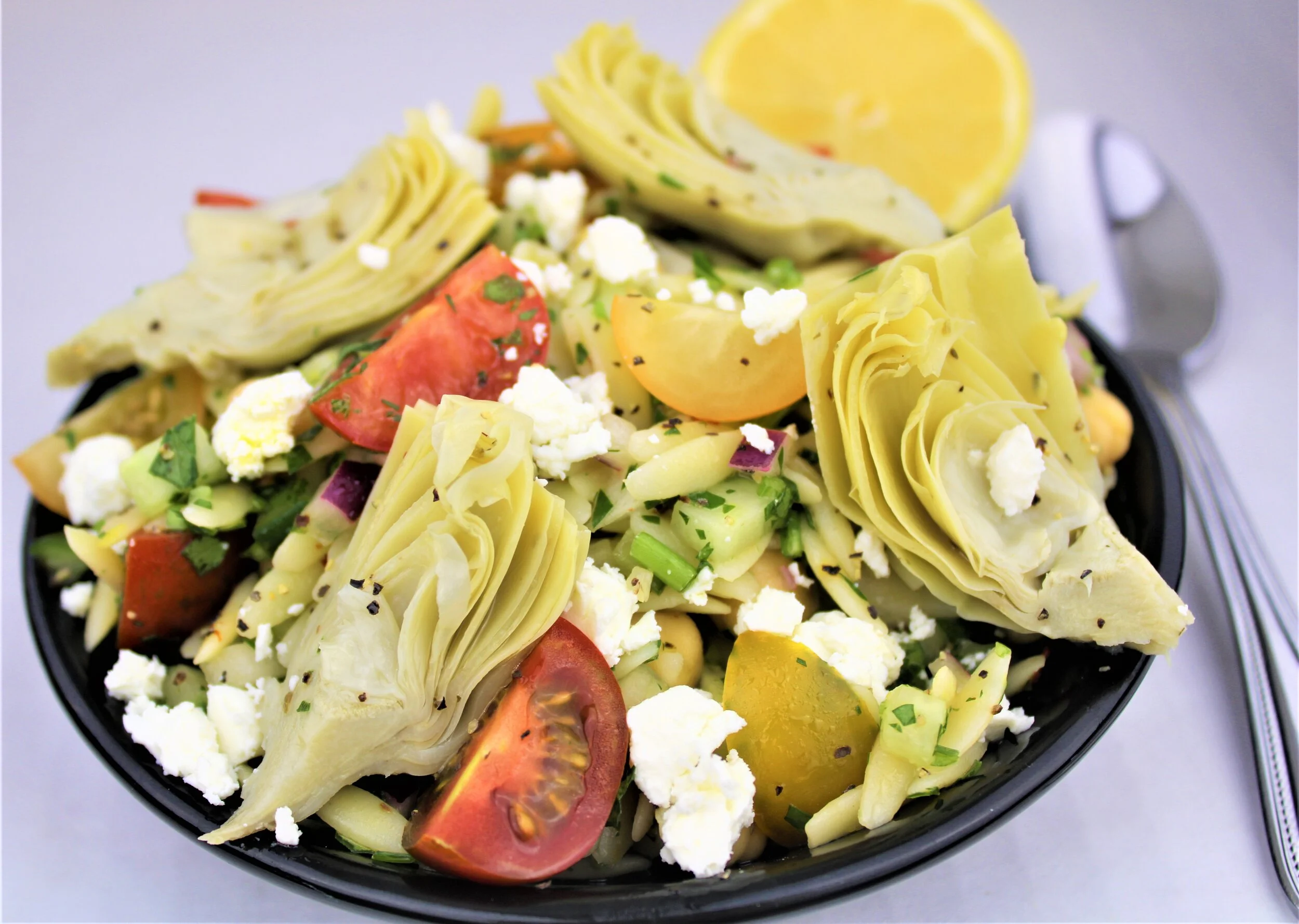 Mediterranean Orzo Salad with Artichoke Hearts 