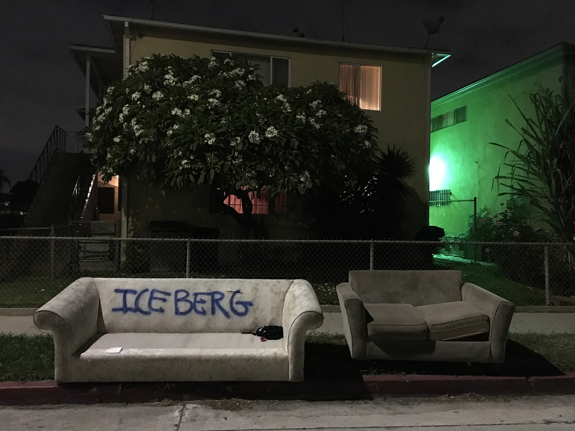 PW17IcebergCouch2Sized.jpg