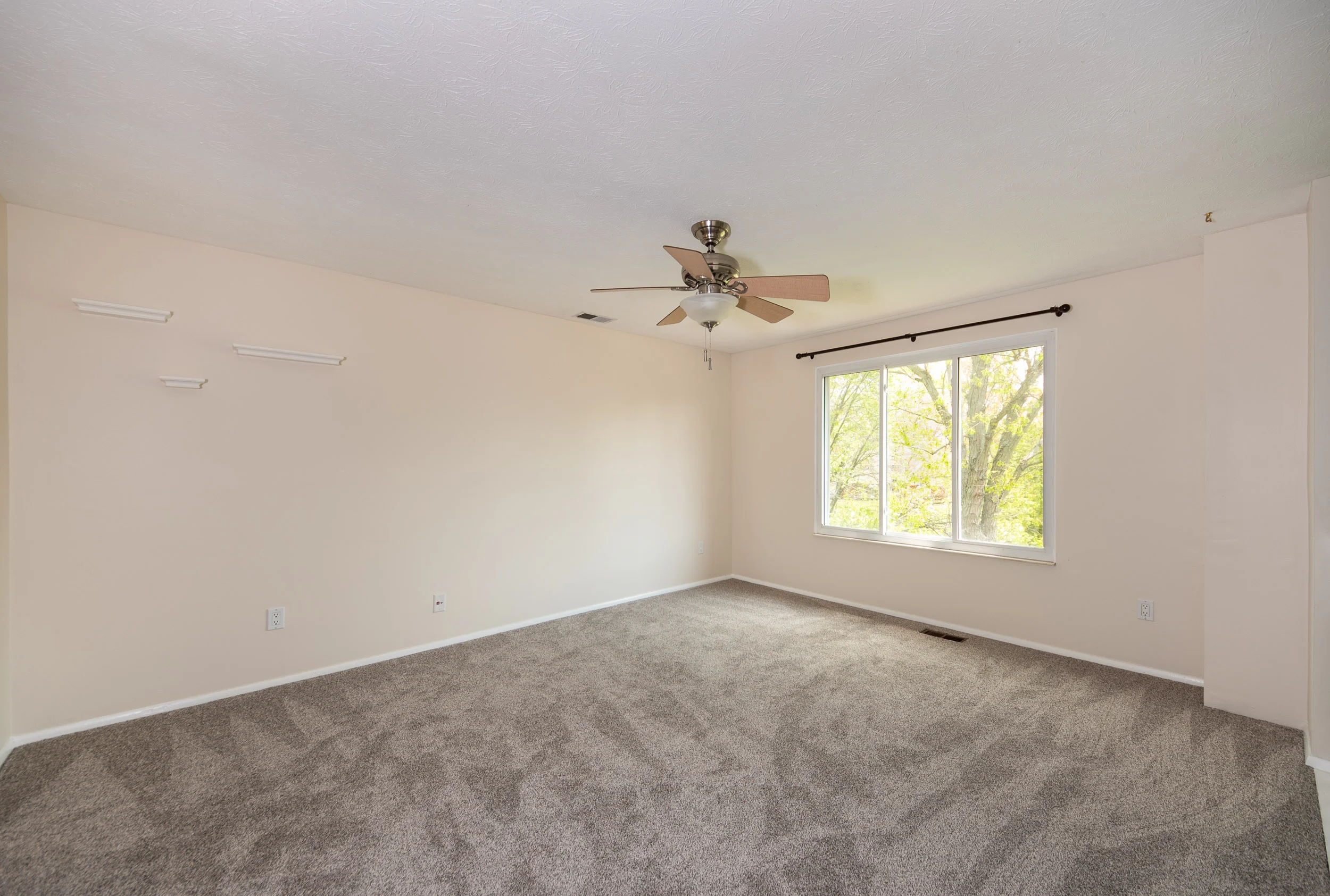7921 Albritton Place_Family Room (2).jpg